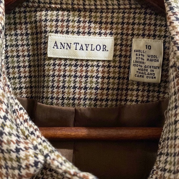 Jacket - Picture 4 of 4